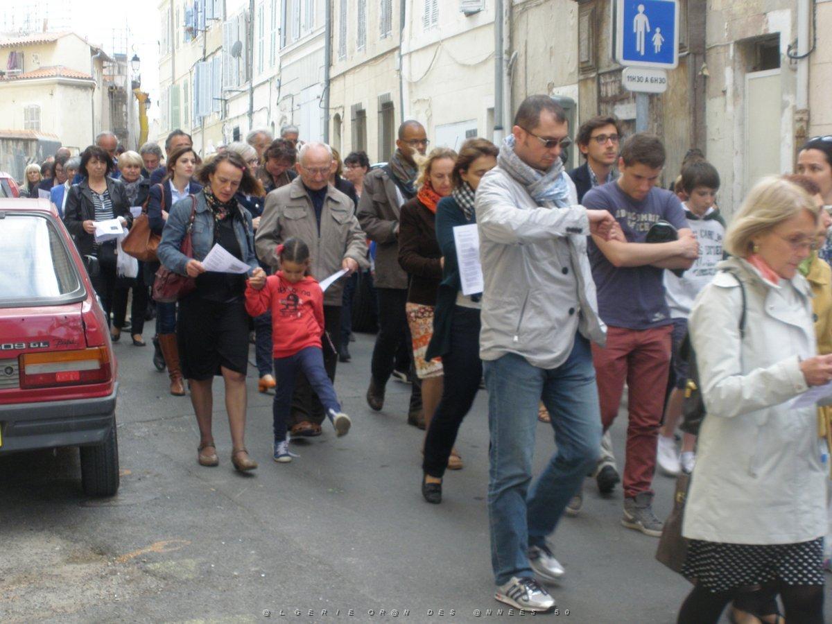 Chemin de Croix en l'eglise des Accoules et hors ses murs (27).JPG